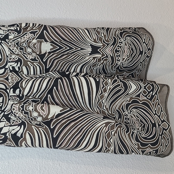 BCBGMAXAZRIA mini dress size 0 - Picture 5 of 10